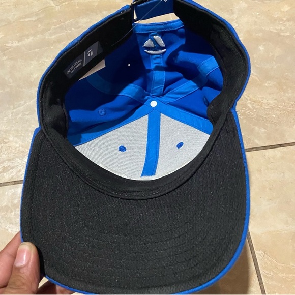 Taylor Made TP5 Adjustable Strap Back Golf Hat Hat Blue/White - Picture 4 of 4